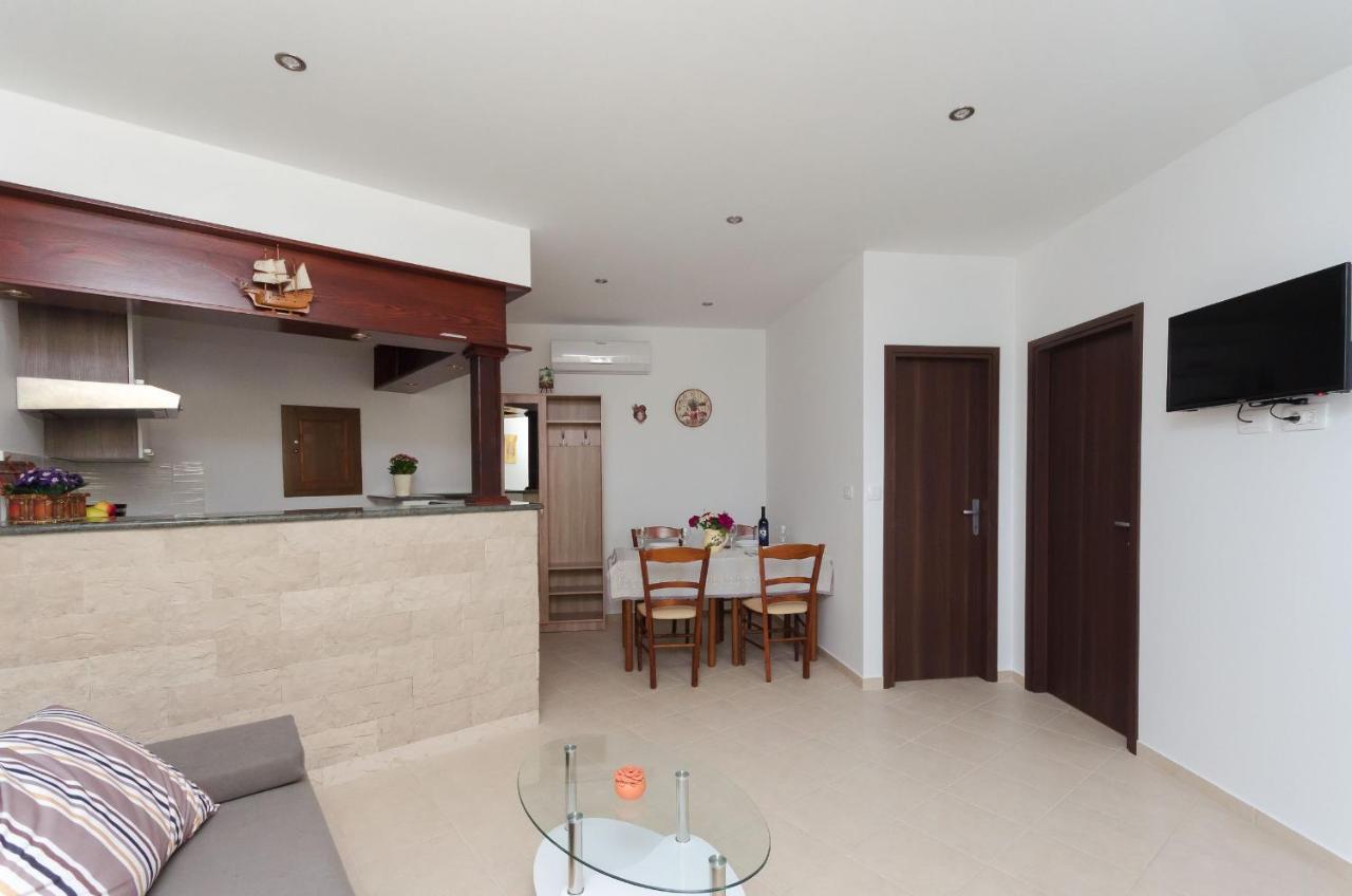 Apartments Branka Мощеничка-Драга Экстерьер фото