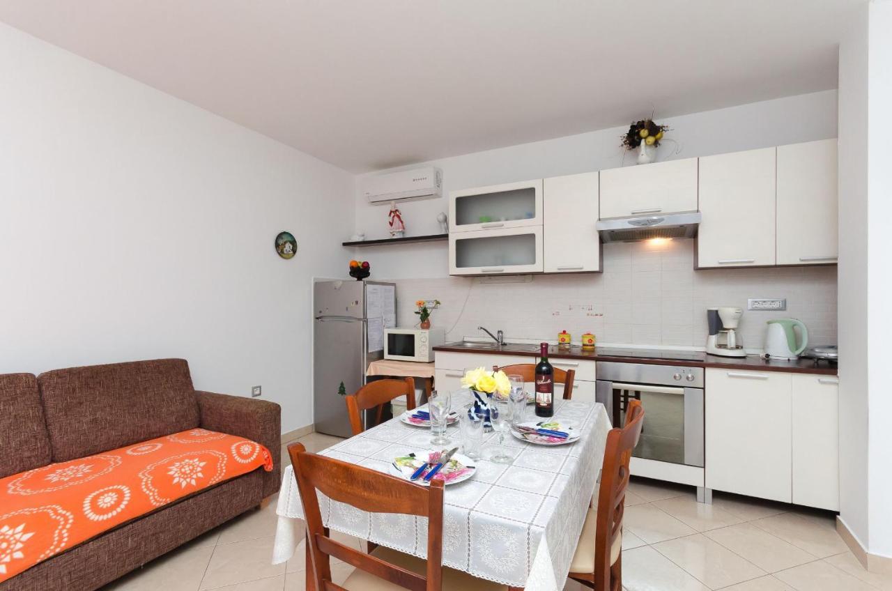 Apartments Branka Мощеничка-Драга Экстерьер фото